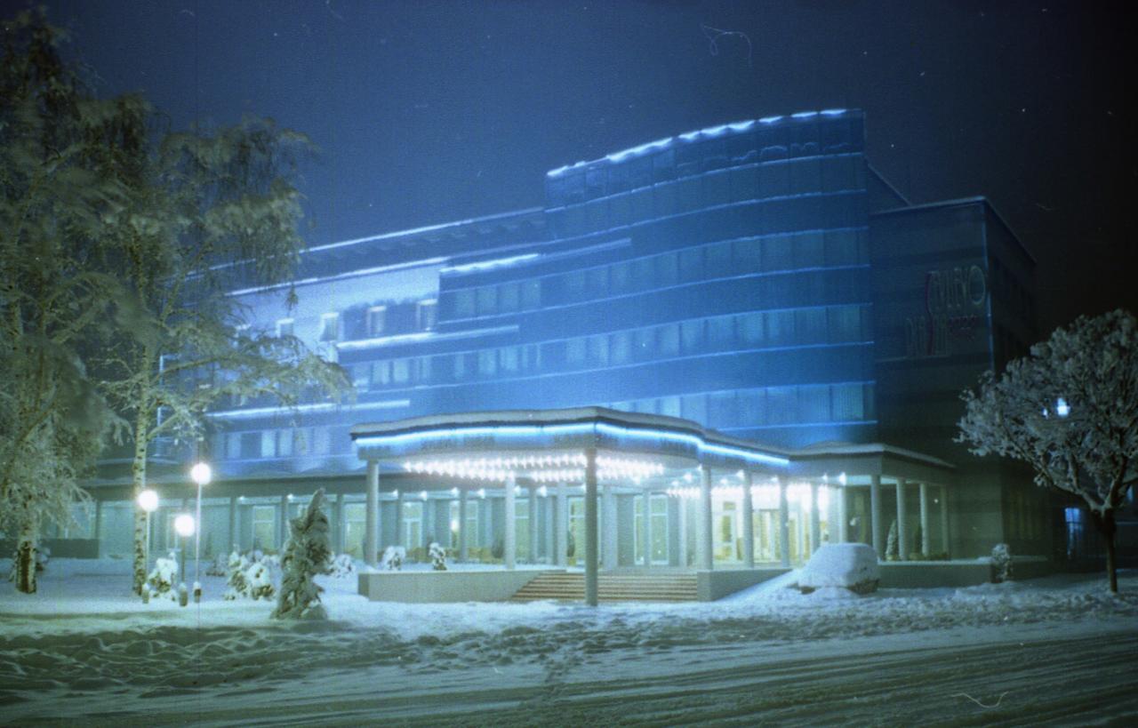 Hotel Sevlievo Plaza Exterior foto